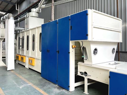 High volume storage blending machine with dust cleaning functionality