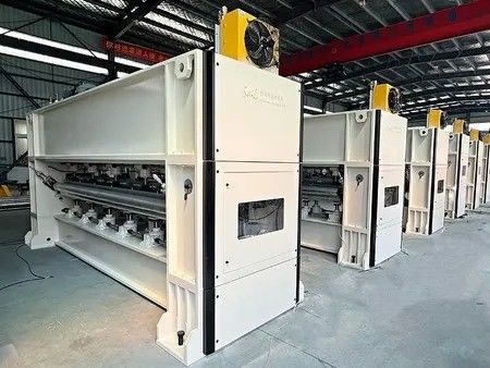 Máy đâm kim không dệt 10m/min tốc độ cao tốc độ 1200rpm